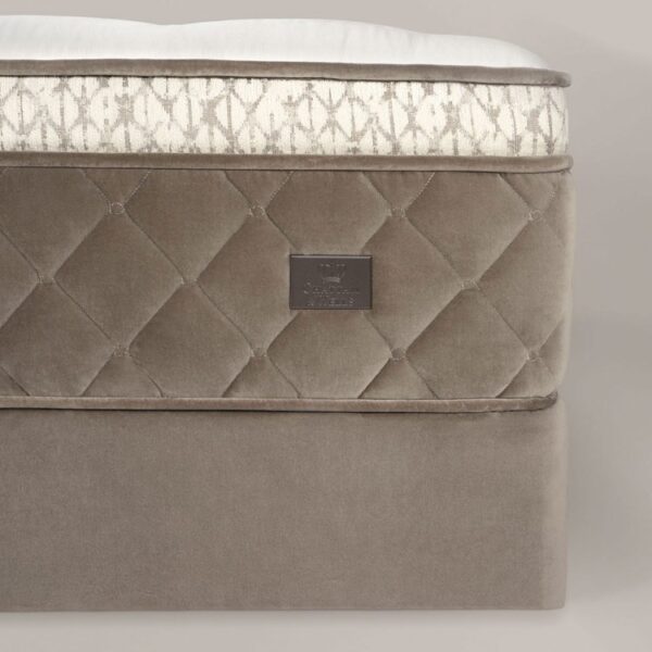 chattam & wells mattress at Carson mattress outlet